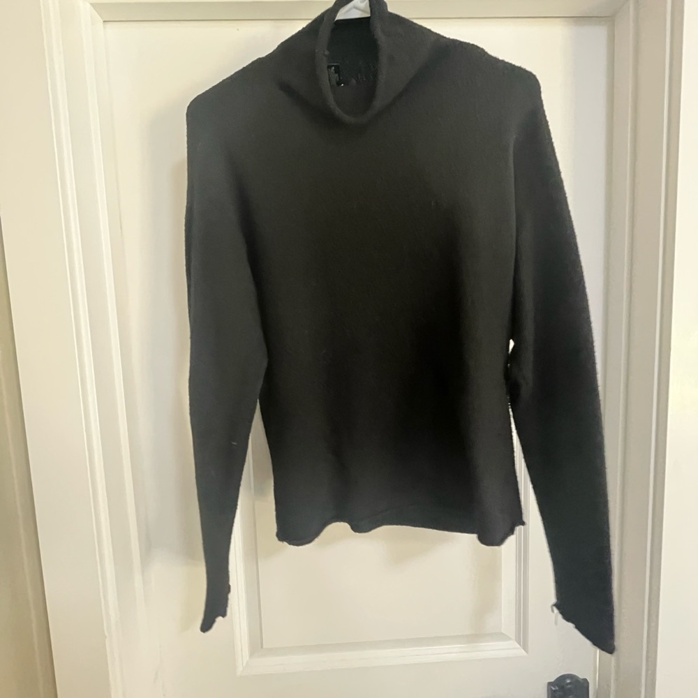 AQUA Turtleneck